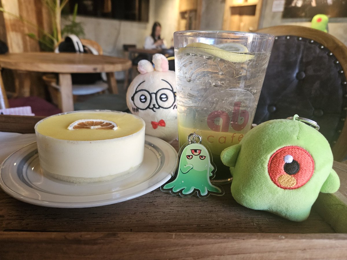 mongsa99's tweet photo. #abcafe #상야연 #이착헌콜라보카페

이착헌 콜라보 카페 왔어요~ https://t.co/e9u7vHLv2S