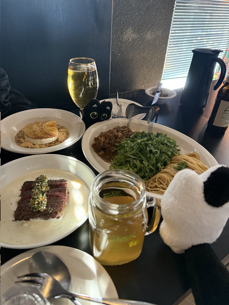 blackcatsebas's tweet photo. 오랜만에 중국친구 https://t.co/sySljTmSL0