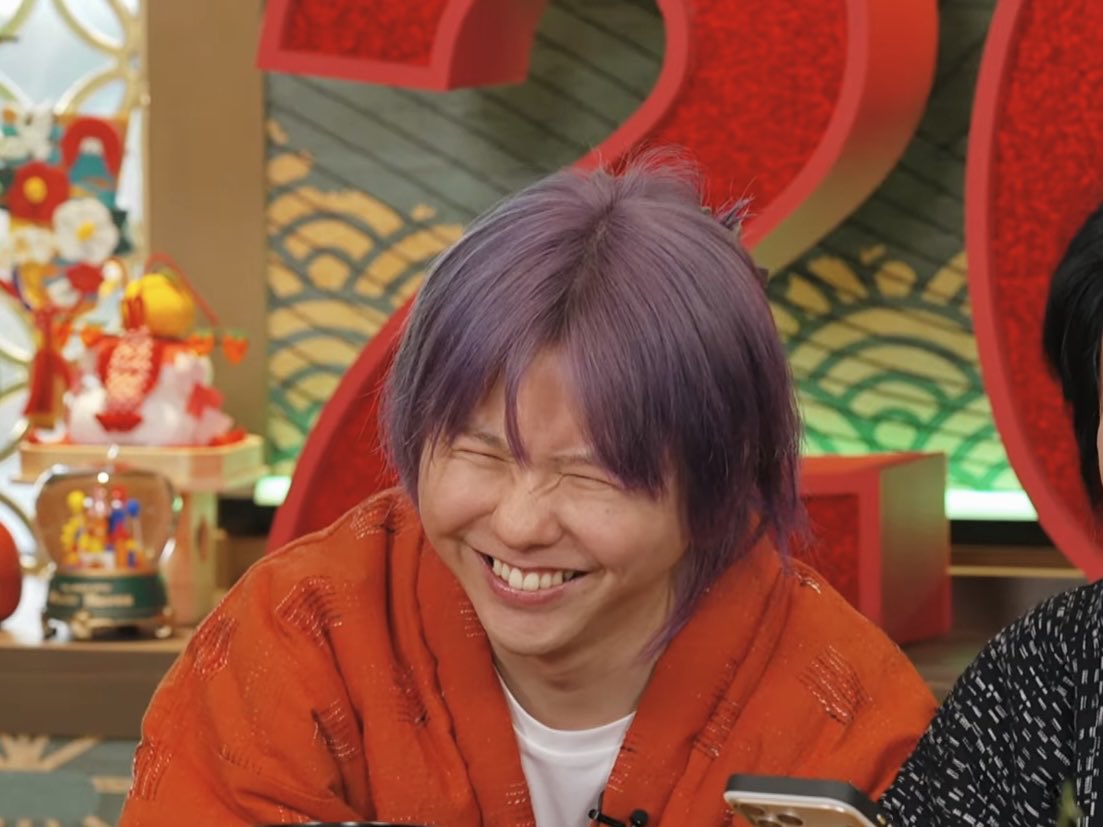 バン ビ。 tweet media