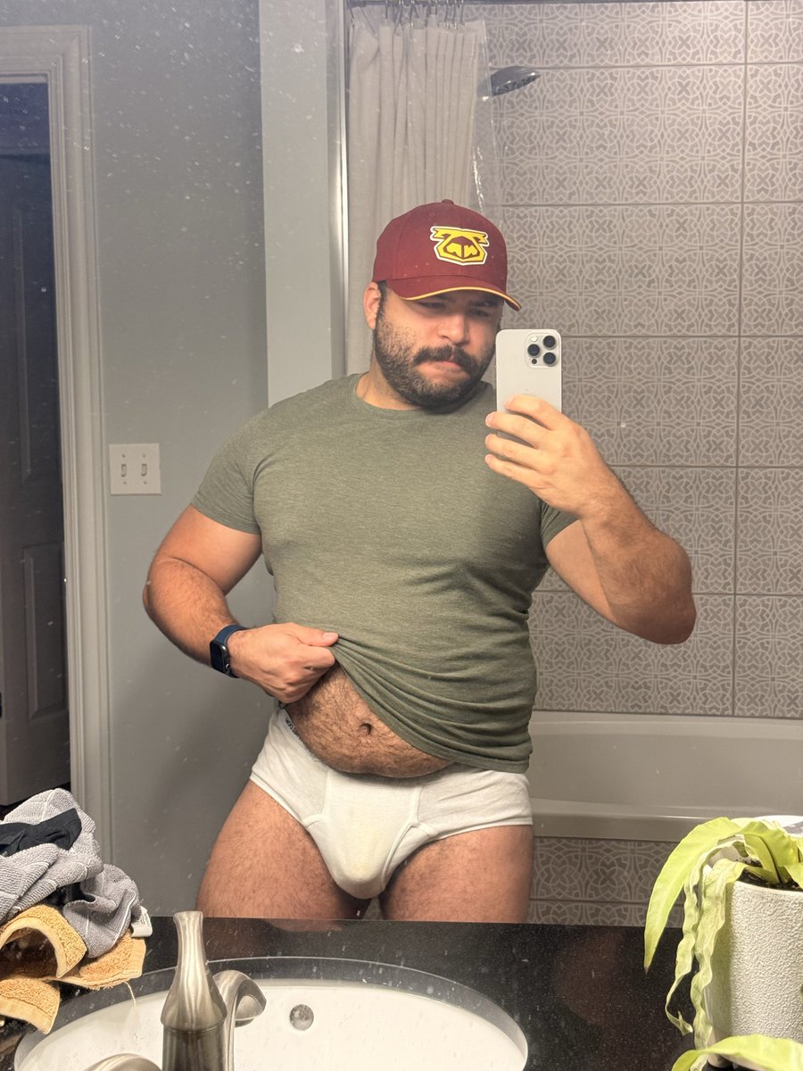 Happy New Year all! 
That means it’s a week from more tighty whities fun at Brief Encounters hosted at <a href="/Jackhammer_Chgo/">Jackhammer</a> 🎉🩲