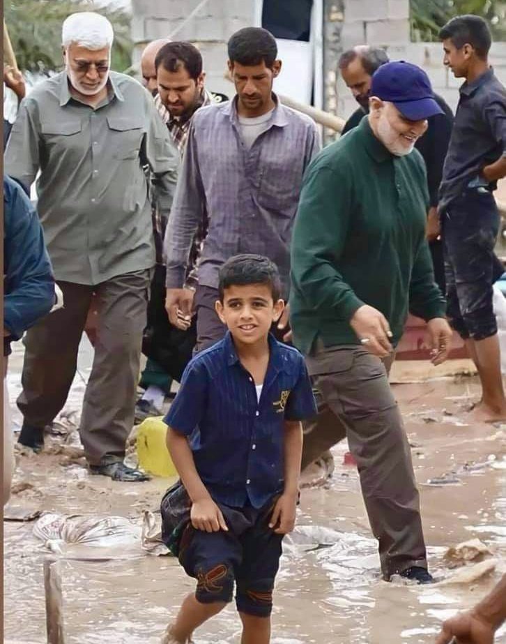 هر جا اخلاص بود، خدای متعال به اخلاص بندگان مخلصش برکت میدهد، کار برکت پیدا میکند، رشد و نمو پیدا میکند، کار به نحوی میشود که اثر آن به همه میرسد، برکات آن در میان مردم باقی میماند.

#رفیق_خوب_ما 
#ایرانمرد
