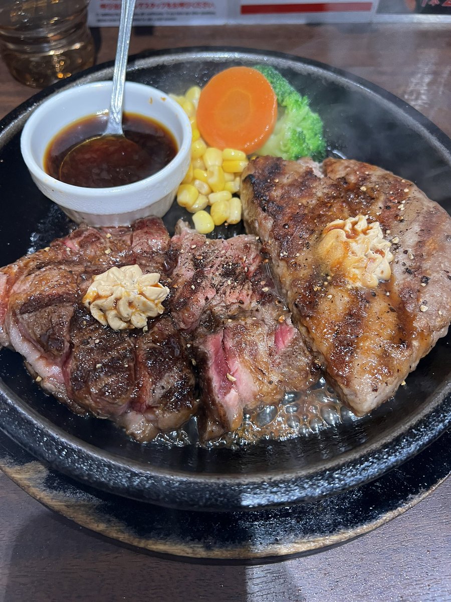 病み上がりなので、肉食べました。
