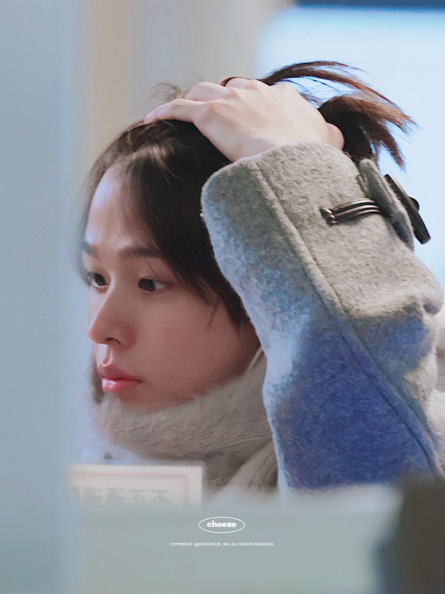 잘 포장된 찹쌀떡 까보면

                                                이 후쫀쿠 나옴