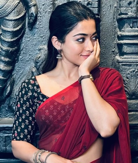 Me wants to be a boy 
But after 10 min I saw a stranger in public restroom who is piss having a 8'inch black tool 
Me : Hyoo resolution edukalam nu paatha mudiyathu polaye ivlo perusa vachirukan. Vaasana aala thookuthey 🤤🤤.Excuse me Ungakitta konjam thaniya pesalama 😻🤤👄