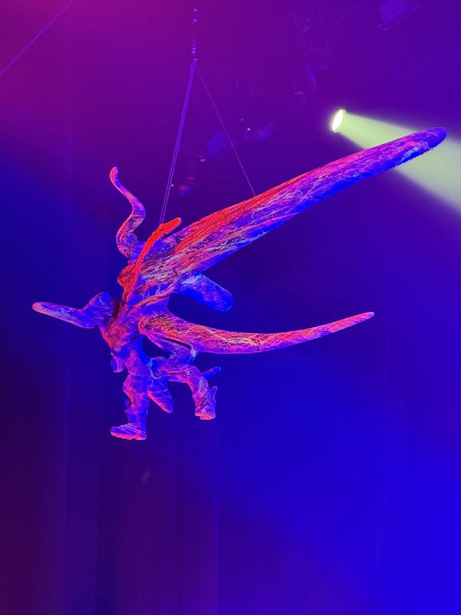 낯선 숨결 tweet media