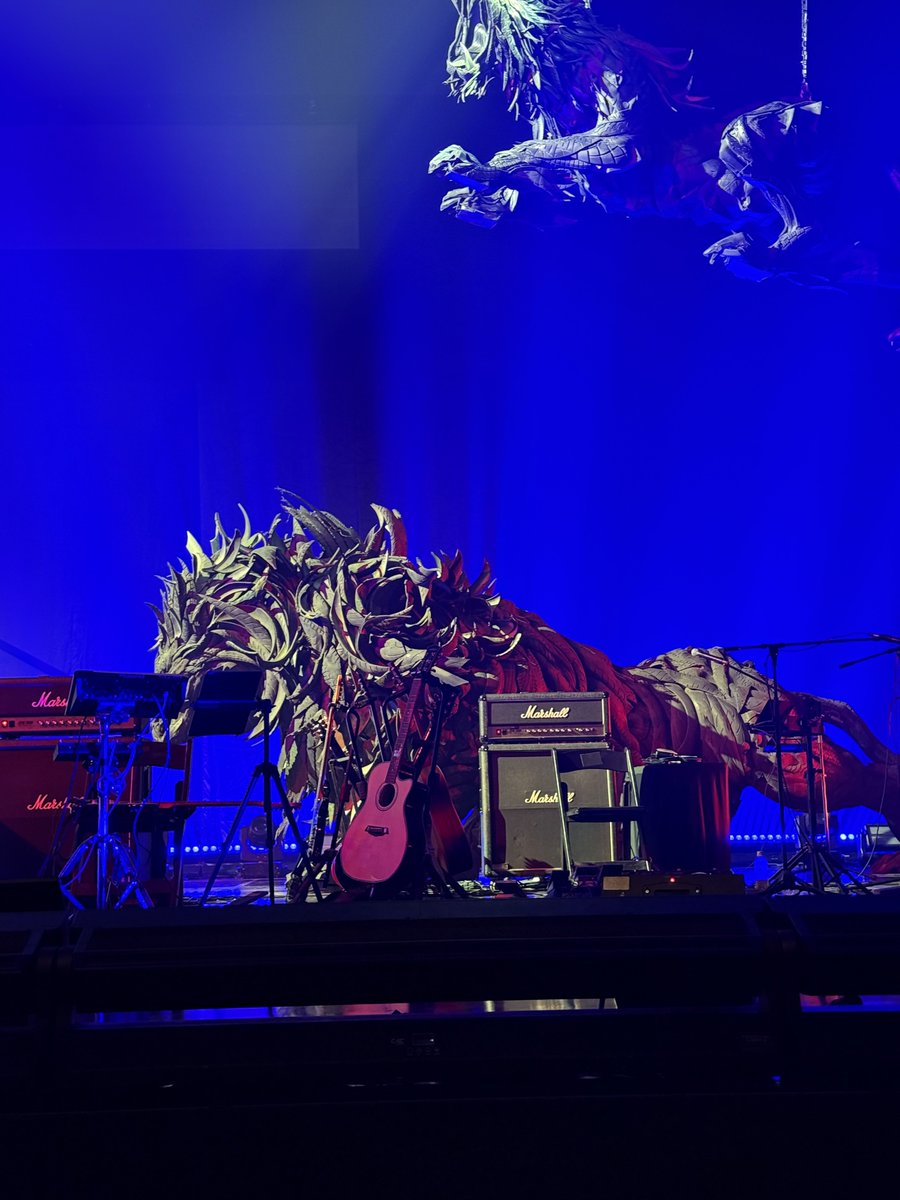 낯선 숨결 tweet media