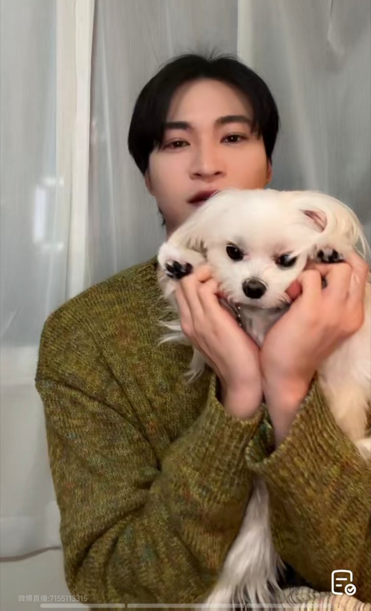 ซานตะ กับ Bon น่ารักมาก จุ๊บ ๆๆๆ ทั้งไลฟ์ 😘😘😘 #宇野賛多 
#赞多 #賛多 #SANTA #ซานตะ #サンタ