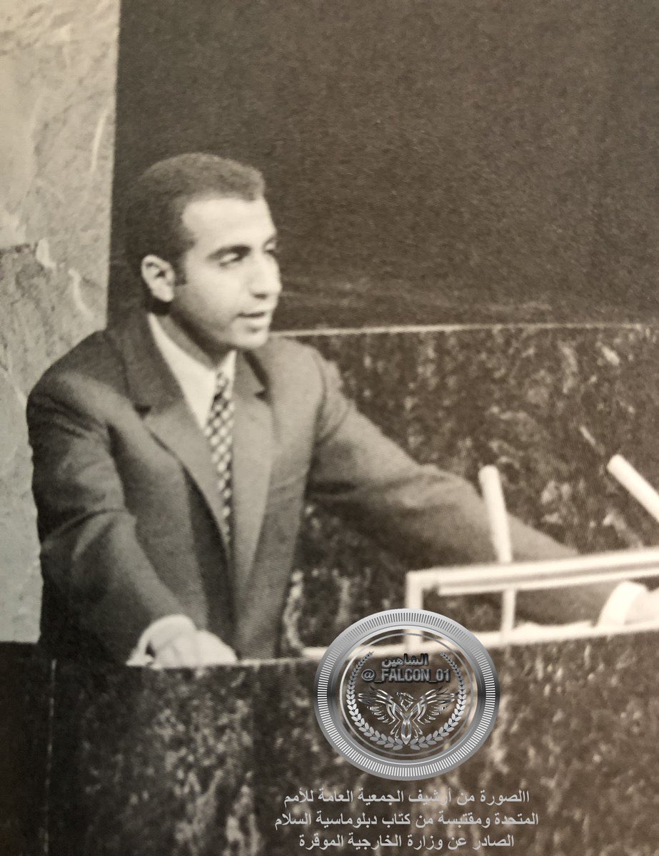 لكل دولة عظيمة رجال عظماء. 
وهذا الرجل هو أحد الرجال الأوفياء لمسيرة النهضة الأولى المباركة والنهضة المتجددة، ولتاريخ وحاضر هذا الوطن العظيم. 

صاحب السمو السيد #فهد_بن_محمود كان رفيق البناء الوطني منذ البدايات الأولى رفقة المغفور له السلطان #قابوس_بن_سعيد طيب الله ثراه، وأحد