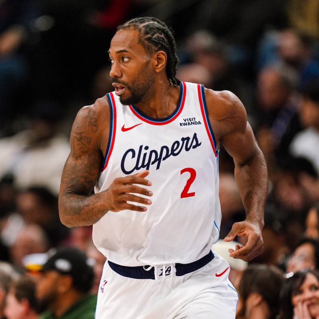 simplyballup's tweet image. Kawhi Leonard last 6 games:

39.0 PPG
8.5 RPG
2.7 SPG
1.5 BPG
53/44/94
70% TS
6-0 W/L