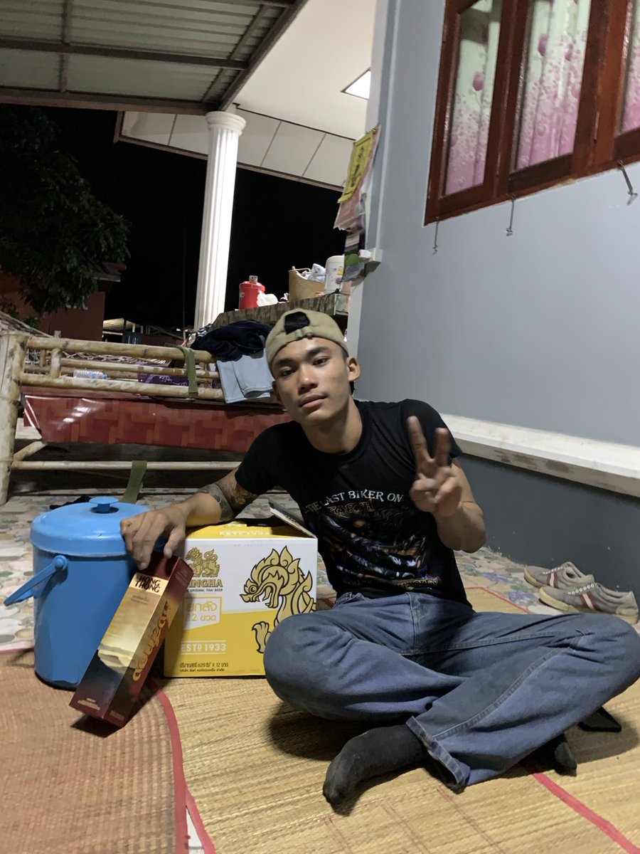 ลีโอ tweet media