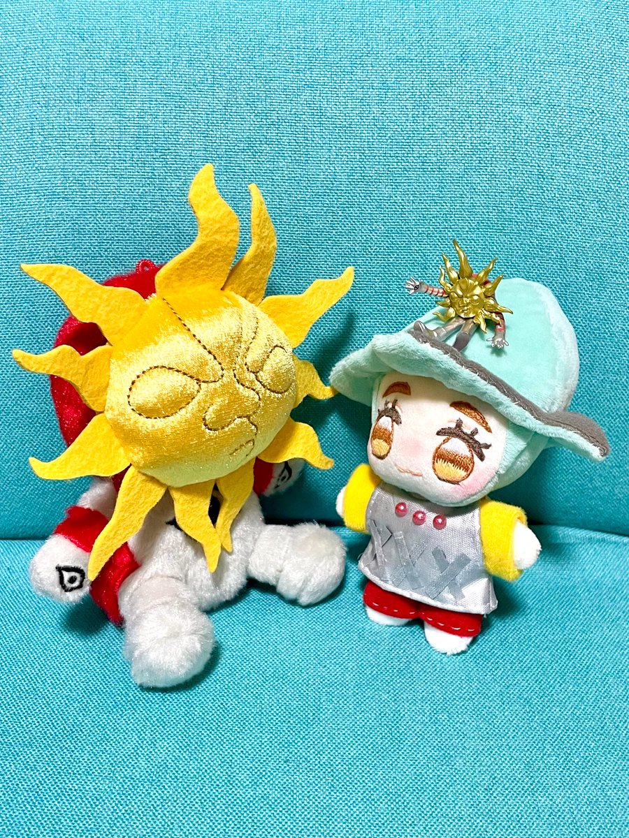 年末年始を捧げて出来た‼️
少女ちゃんぬいです　スカフォード親子でどうしても一緒に並べたかったんや……！