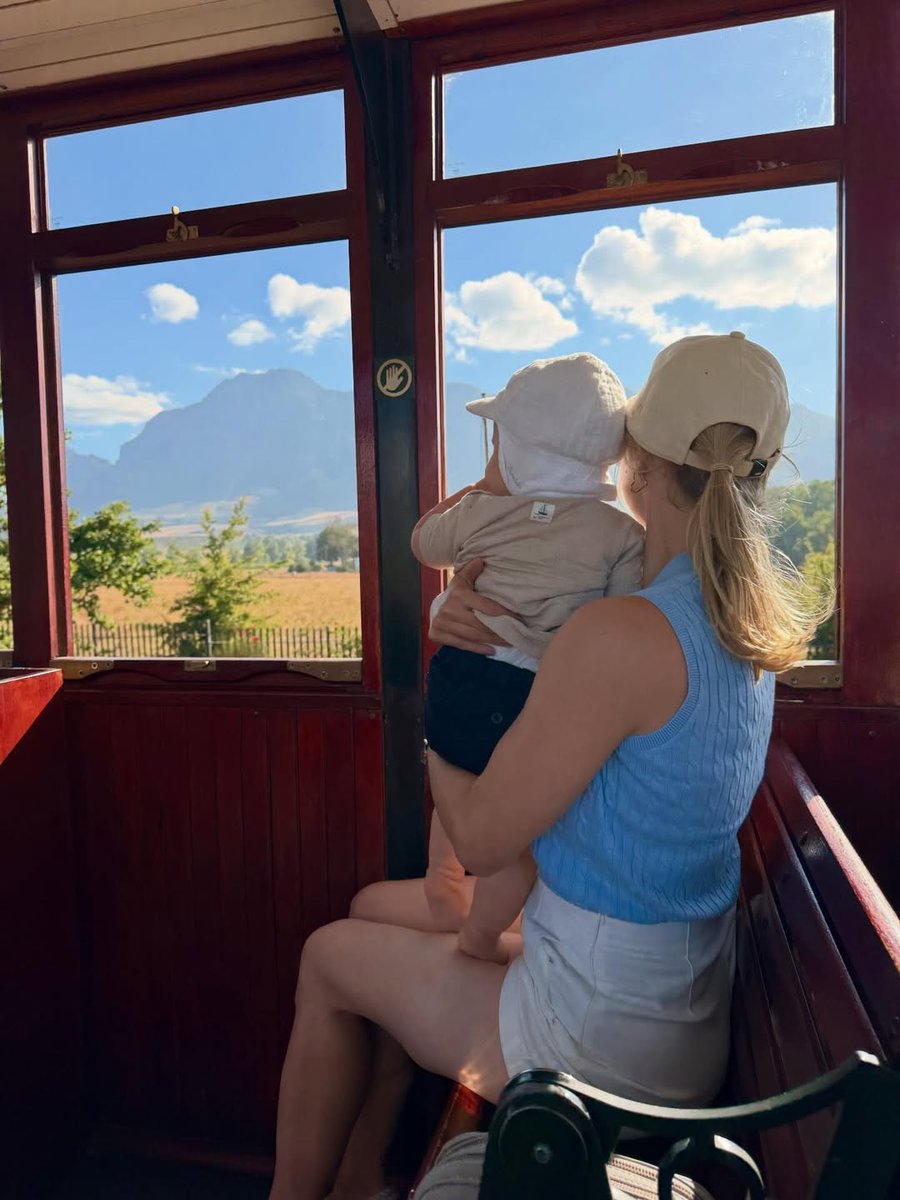 Franschhoek Wine Tram tweet media