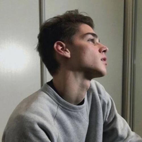 Cynicaltips's tweet image. Benecio