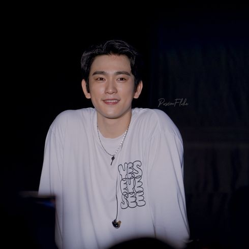 uregorjes's tweet image. jinyoung is so unreal