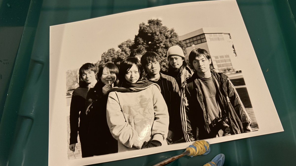 20年の写真を手焼きしてたら、なぜか彼らの20年後を考えずにはいられなくなった。

「過去はいつも新しく、未来はつねに懐かしい」
森山大道