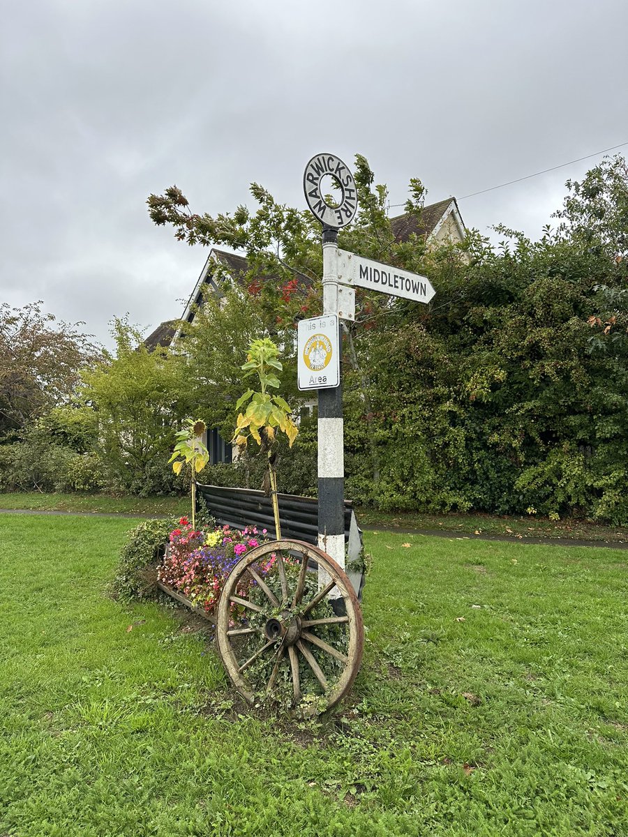 Fingerpost Friday tweet media