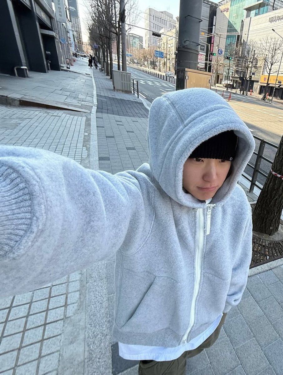 mrgyukim's tweet photo. Kayak anak kecil hahahah 😅🤏🏻 https://t.co/6UJIuFjtTN