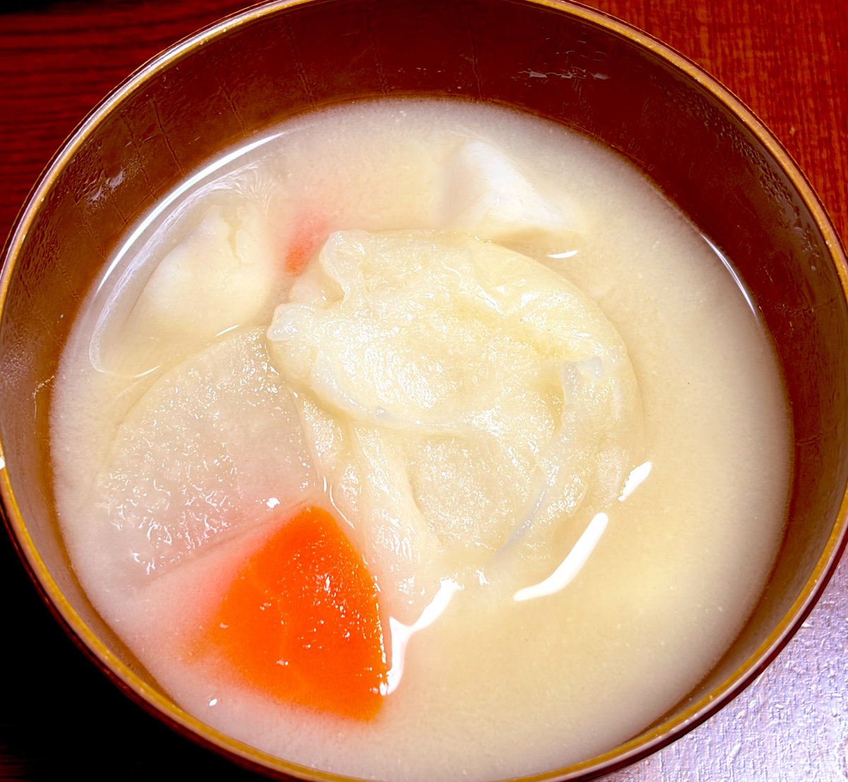 新年会‼️
デザートにケンタッキーにサーティワンにランディーズドーナツという最高の組み合わせでした! 