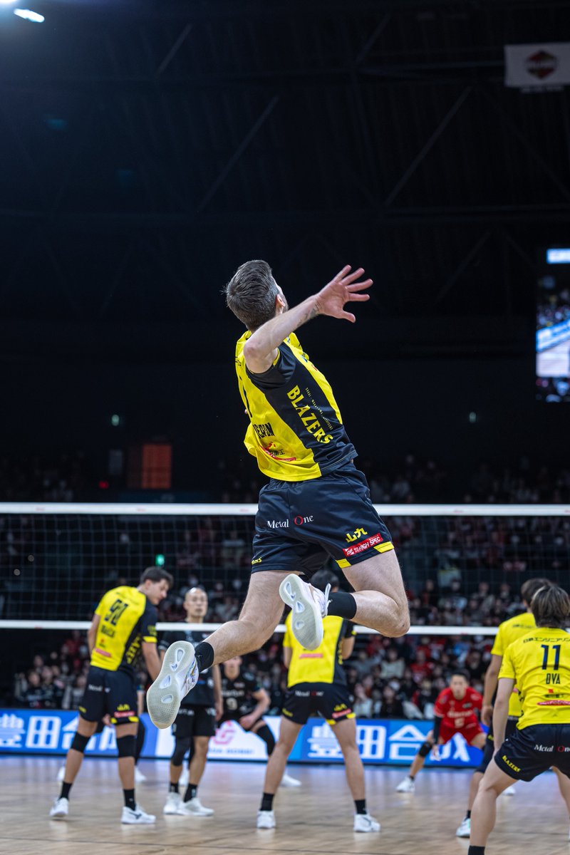 nimo_vb's tweet photo. 2025/12/27
エントリオ
#マシュー・アンダーソン 選手
#MatthewAnderson
#日本製鉄堺ブレイザーズ https://t.co/H1lVxd0M8H