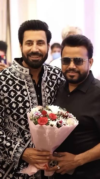 CelebrityBorn's tweet image. Happy Birthday Karamjit Anmol (an Indian actor, singer, comedian and producer)
 - He was born on #jan2 in 1972, and turned  54 today
 - He worked in #PunjabiMusic industry and #punjabimovies 

#happybirthday #KaramjitAnmol #celebritybirthdays 

About: shorturl.at/rtMIl