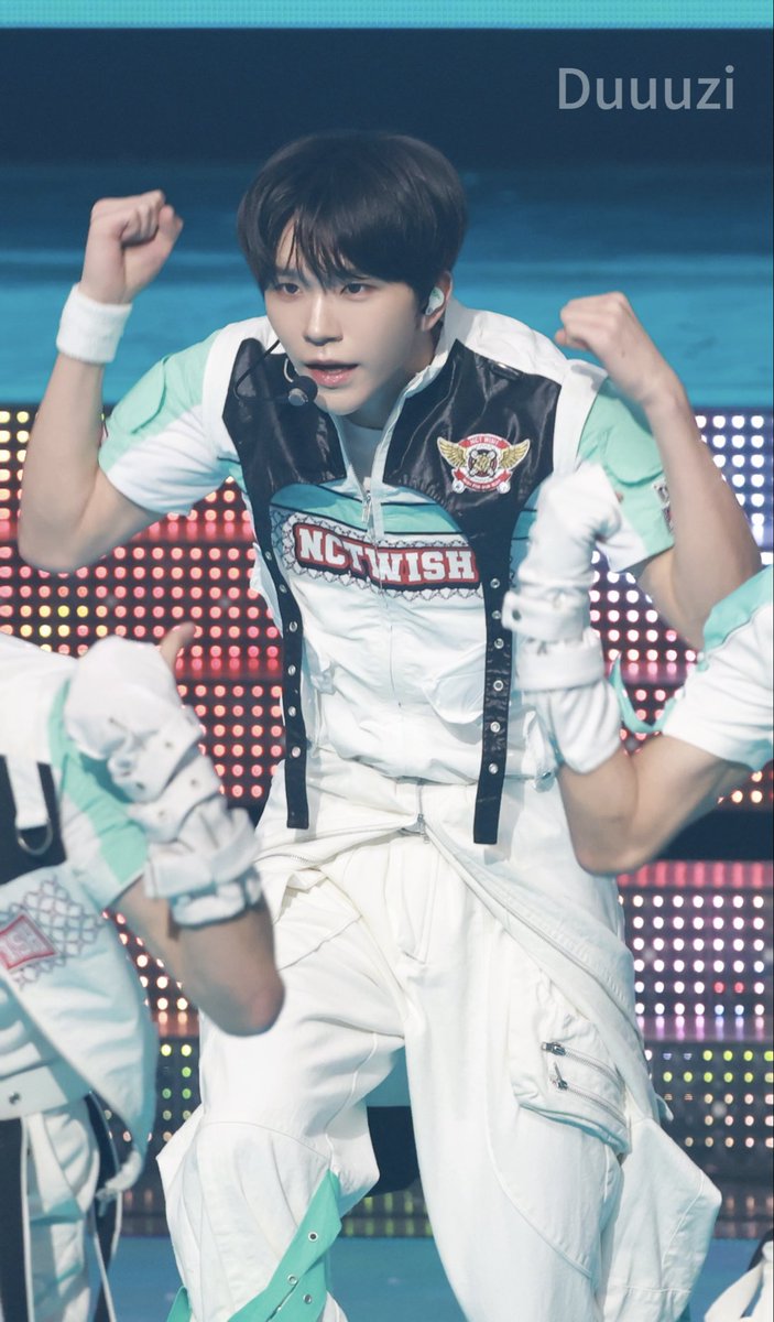 Duuuuzi's tweet image. 251231 MBC  🥚—🥔 💪💪
#JAEHEE #재희 #ジェヒ 
#NCTWISH