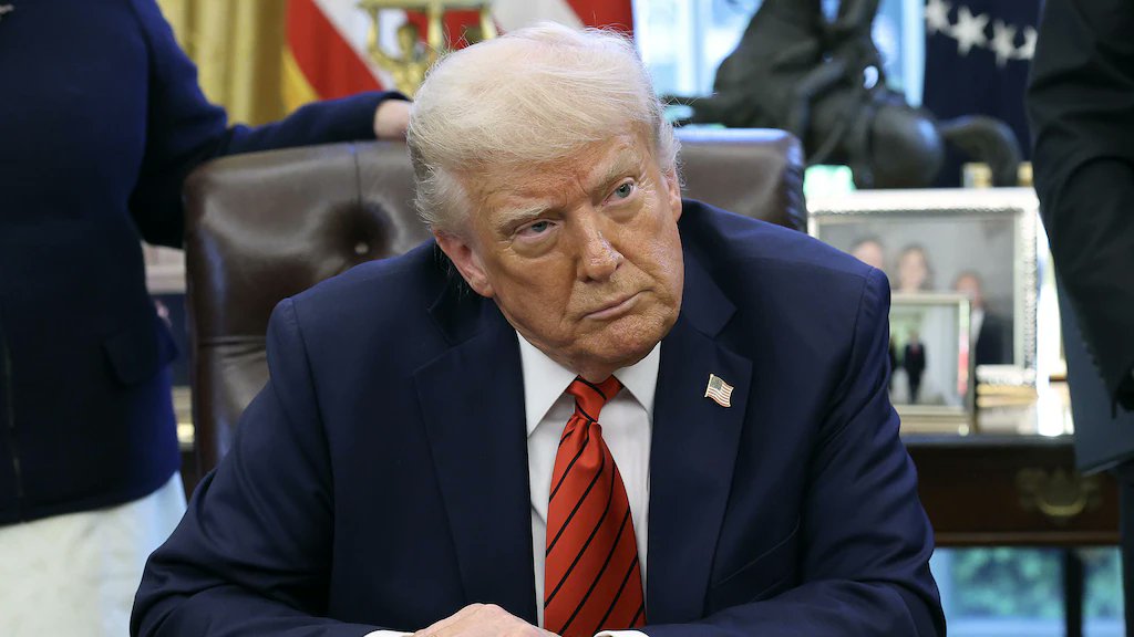 🚨 INVESTING : Trump incontra l'ambasciatore USA in Cina: possibili ripercussioni sul mercato dell'argento questa sera