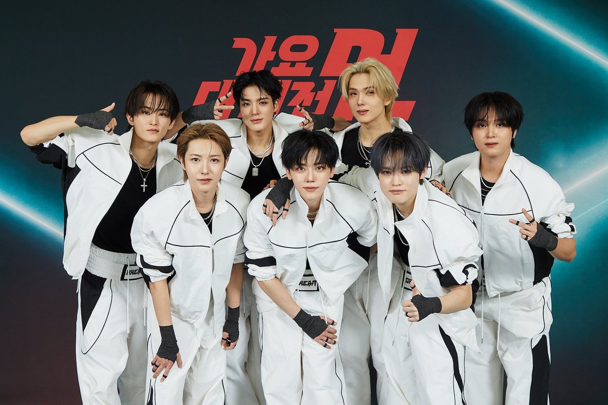 7DREAMCHART's tweet image. #NCTDREAM approaches their 10th year this 2026, with their average member age of 24.