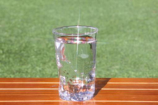 FastingCoach_MS's tweet photo. #Microfast
Hydration matters more than people think, especially on busy days. Steady fluids support energy, focus, and appetite cues. Coffee, tea, or simple water. What’s your go to drink during the day? https://t.co/pxerBgZt42