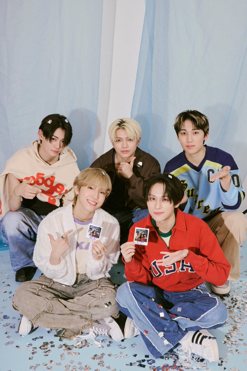 ✨プレゼント✨ ／ WILD BLUE インタビュー記念！直筆サイン入りチェキ