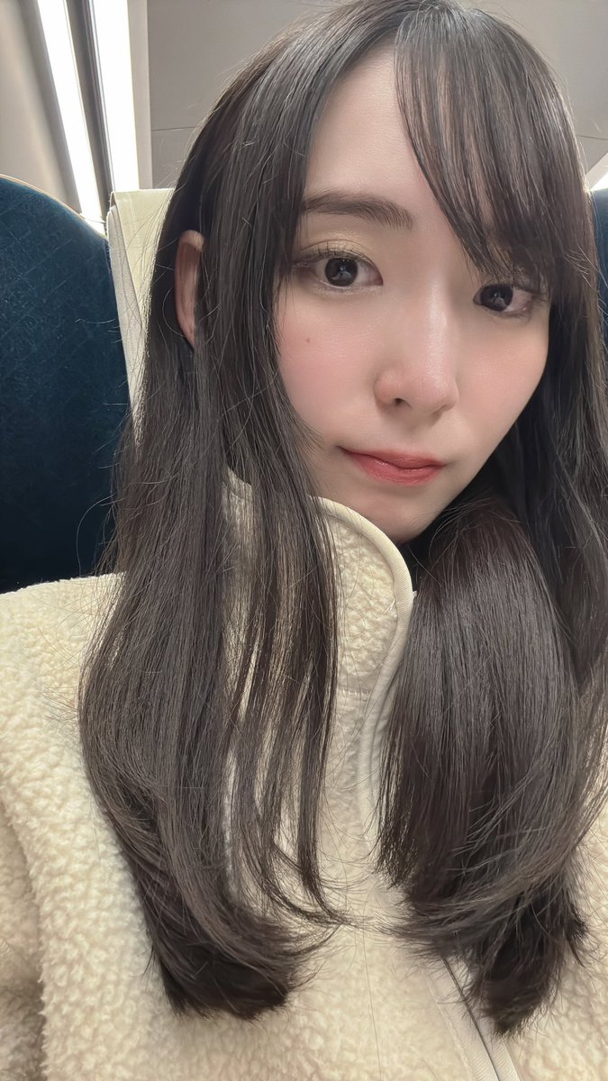 んちょ (史奈) 【Meteor】@本業はモデル tweet media
