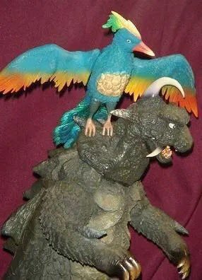 エクスプラス少年RIC大怪獣シリーズ
リトラのソフビ製フィギュア
塗装がめちゃくちゃ美しい
ウルトラQ「ゴメスを倒せ！」劇中でリトラのサナギって言われてるけどどう見ても卵ですよね？