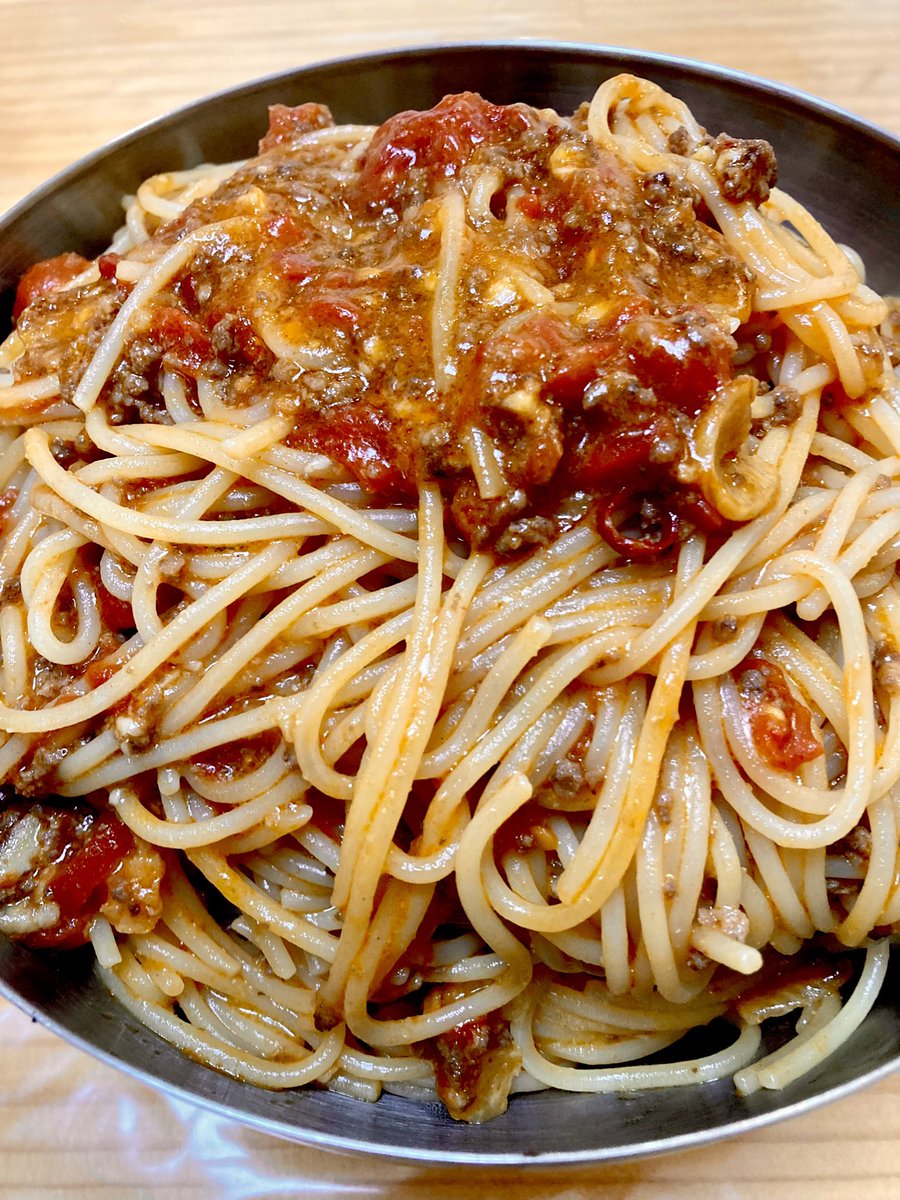 #トマトとニンニクのパスタ
大盛り😁