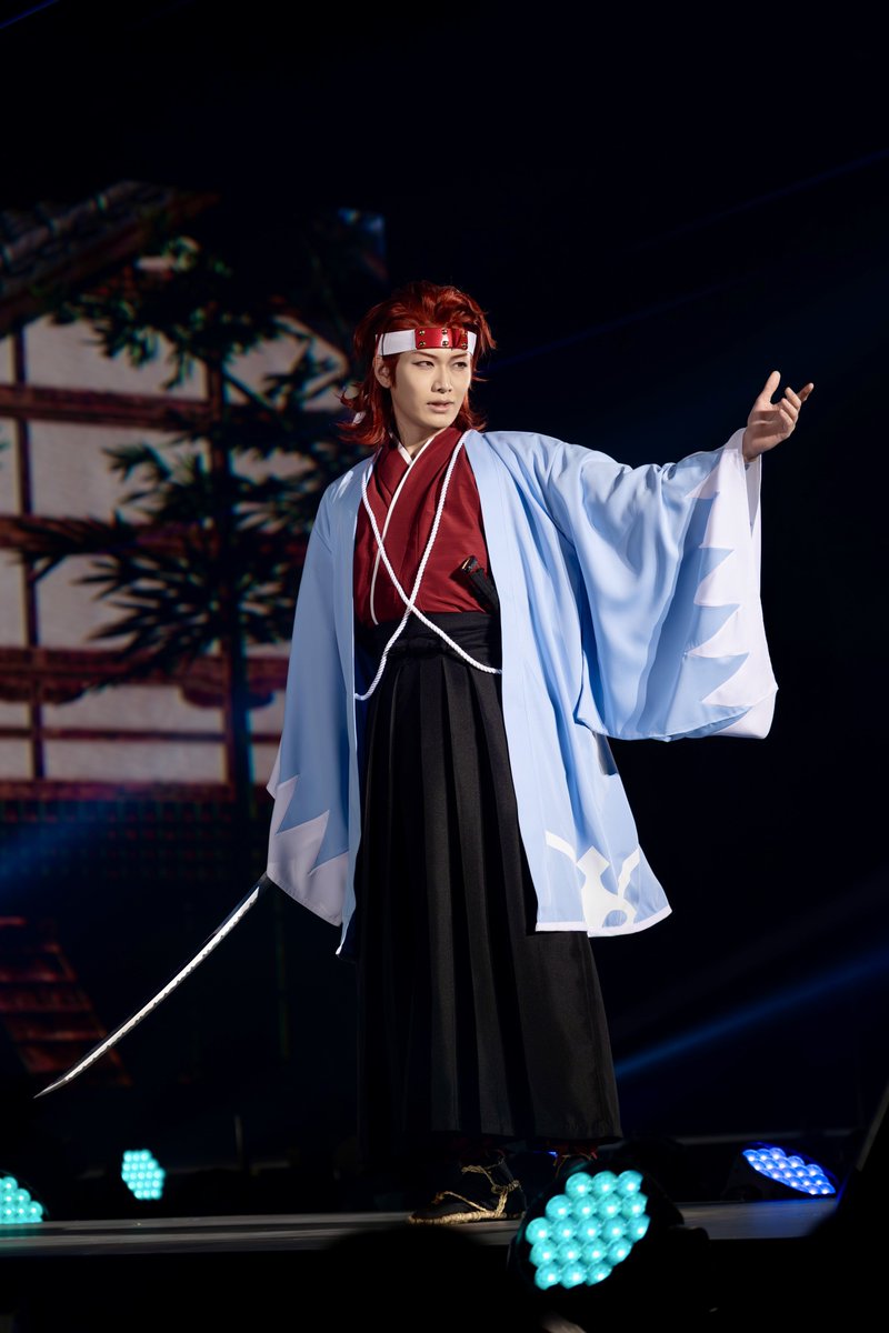 パーシヴァル

赤い髪が浅葱色の羽織に生えていて素敵です💓

#グラフェス2025