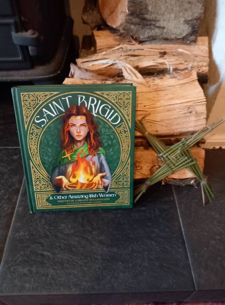 FREE BOOK GIVEAWAY!

To celebrate the 3-year anniversary of my book &amp; the upcoming St Brigid's Day (1 Feb), I'm giving away 1 signed copy of St Brigid &amp; Other Amazing Irish Women in PB!

1/ Like
2/ RT or Quote tweet
3/ Follow me

Postage: International
Deadline: 1 Feb 2026 🥳🎉📗