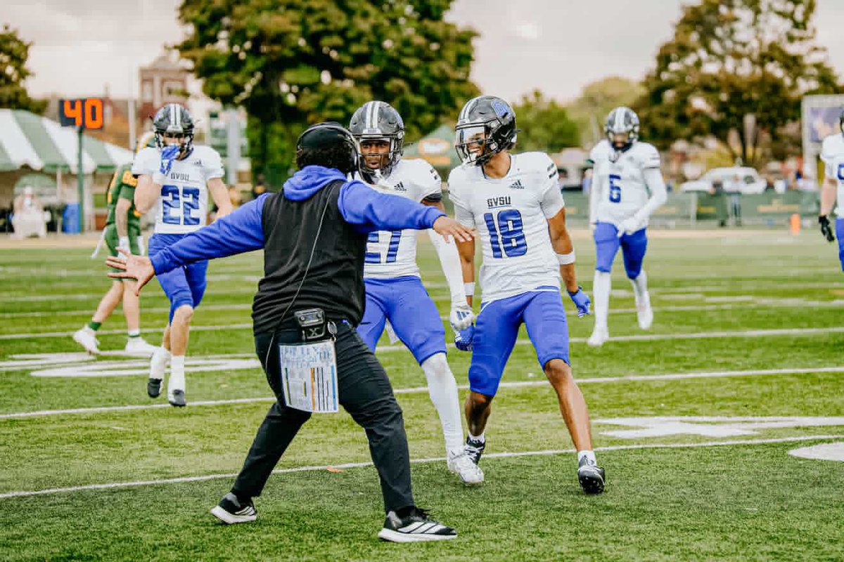 🏈Coach Mac🏆 tweet media