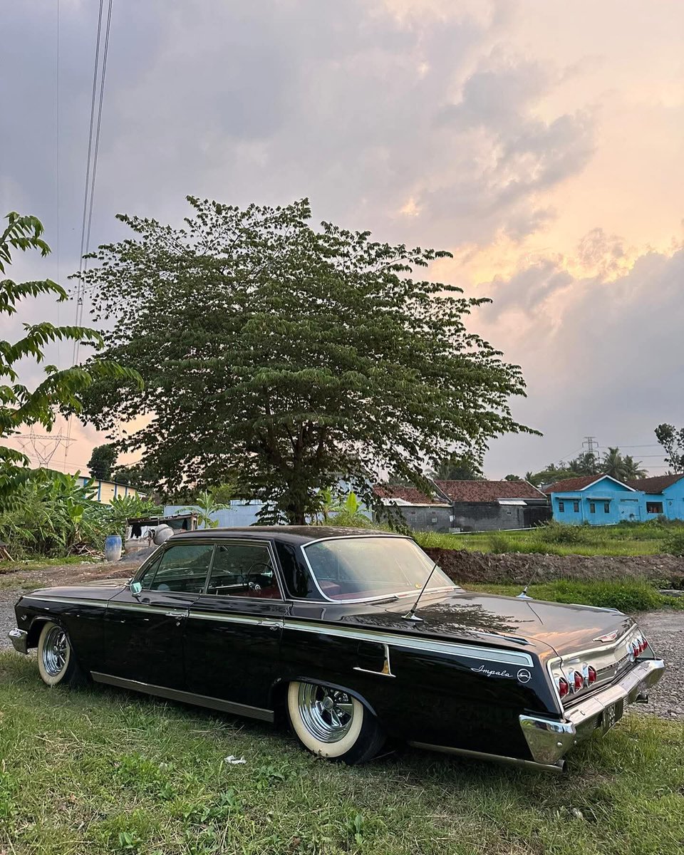 Pesona mobil 1,6m mbah.. 😍😍😍