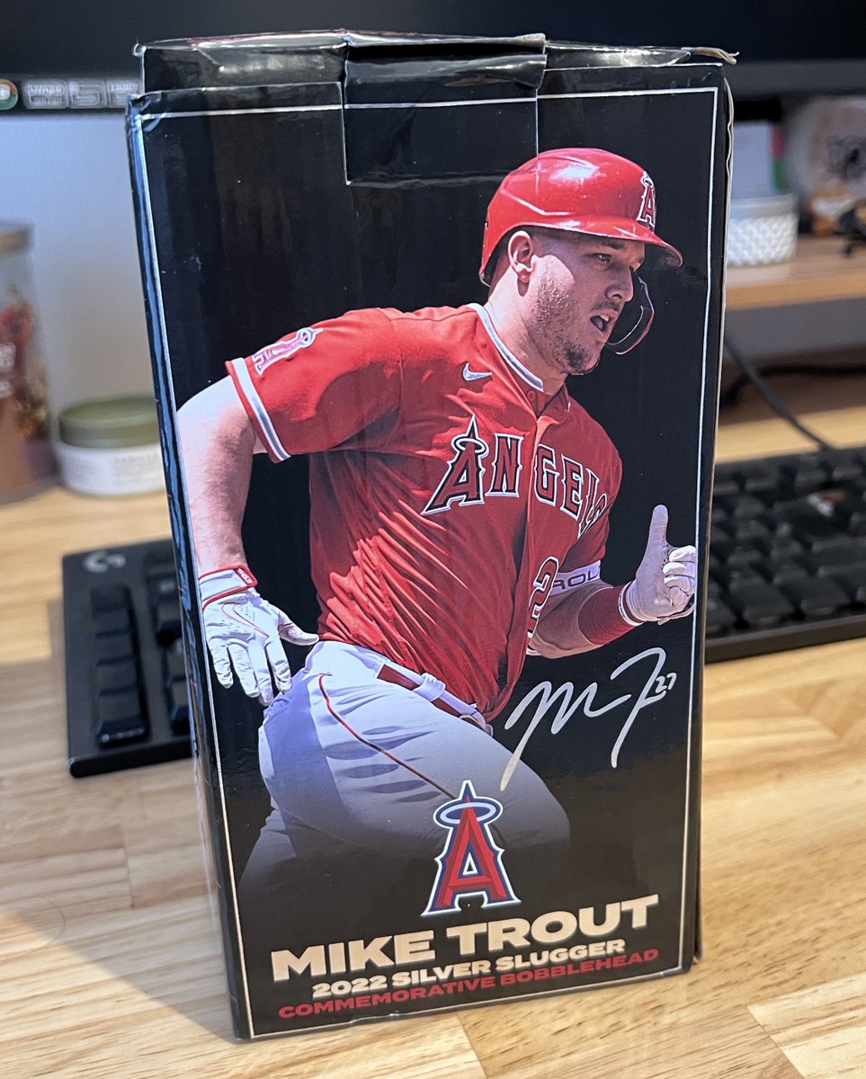 マイク・トラウト 2022年シルバースラッガー ファッション