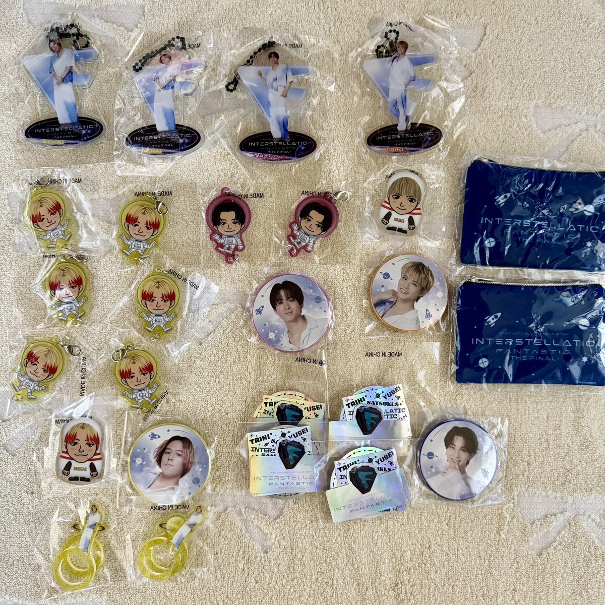5trhk6's tweet photo. FANTASTICS ファンタ IF Final フォトカ アクスタ ガチャ カプセル グッズ 交換

【譲】 
佐藤大樹 世界 堀夏喜 木村慧人 澤本夏輝 瀬口黎弥

【求】 
八木勇征 
中島颯太
定価買取(トレカ･アクスタ･世界ガチャ)

シクレ⇔シクレ
公演違い可能、同種交換
当方、買取🆖

都内手渡し、郵送対応します https://t.co/cdu8jaQDmh