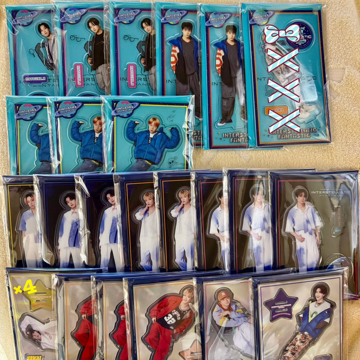 5trhk6's tweet photo. FANTASTICS ファンタ IF Final フォトカ アクスタ ガチャ カプセル グッズ 交換

【譲】 
佐藤大樹 世界 堀夏喜 木村慧人 澤本夏輝 瀬口黎弥

【求】 
八木勇征 
中島颯太
定価買取(トレカ･アクスタ･世界ガチャ)

シクレ⇔シクレ
公演違い可能、同種交換
当方、買取🆖

都内手渡し、郵送対応します https://t.co/cdu8jaQDmh