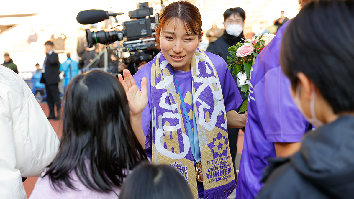╭━━━━━━━━━━╮ 優勝記念グッズ 選手着用モデル