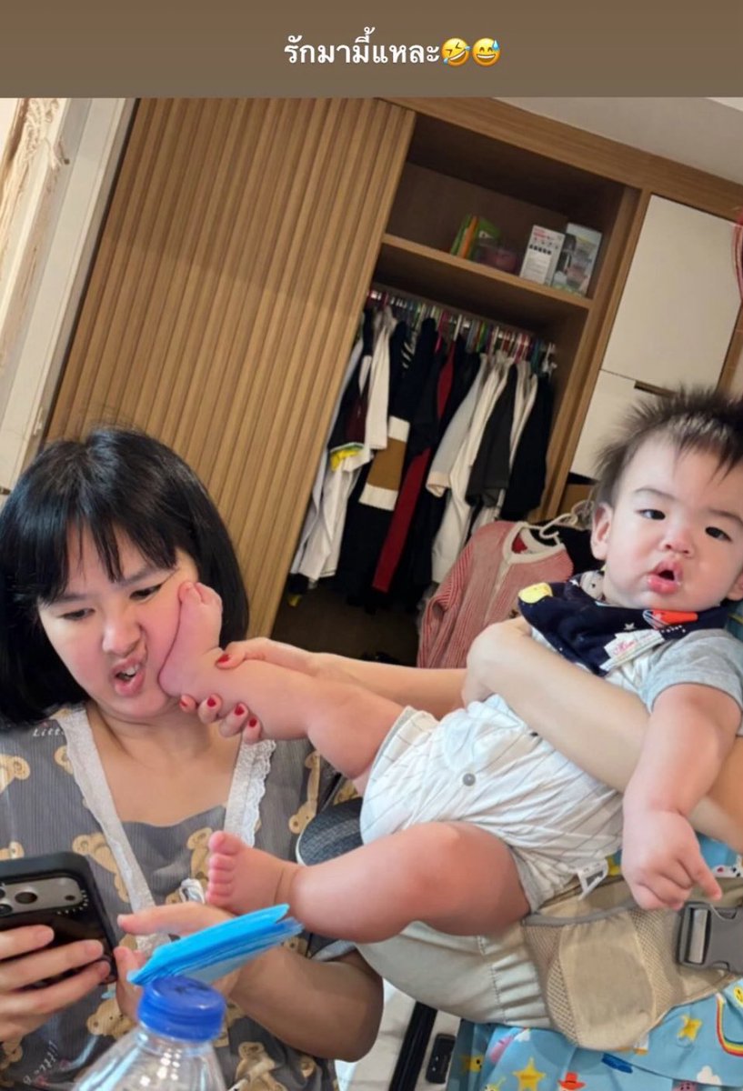 แคนนี่จับ🦶🏻เด้นถีบหน้ามามี้ ไอแคนนนน 5555555555555555555555555