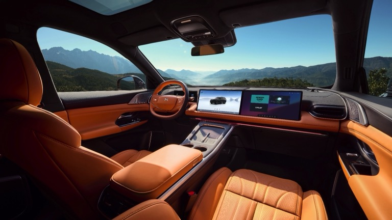 EVTR__'s tweet image. Rüya gibi, sadece 12 dakikada 400 KM menzil: Xpeng G9

Avrupa'da satışa sunulmuş olan Xpeng G9, CALB'nin geliştirdiği 93 kWh büyüklüğündeki LFP bataryasını %10'dan %80'e sadece 12 dakikada şarj edebiliyor.

Tabi ki bu değeri elde edebilmek için 525 kW gücü destekleyebilen bir…