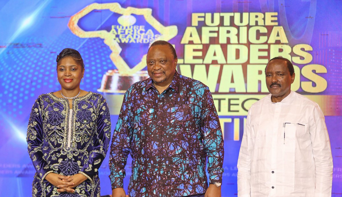 K24Tv's tweet image. IN PICTURES: President (Rtd) Uhuru Kenyatta and Hon. Kalonzo Musyoka held an interactive session with winners and alumni of the Future Africa Leaders Awards at Omnia Towers in Lagos, Nigeria.

#K24Updates