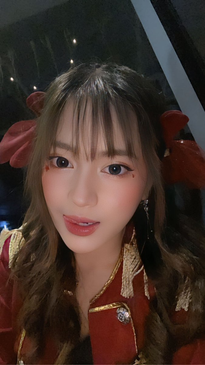 Ya ya ya otsukare ❤️✨
Selamat tahun baru ya semuanya 😇🥳🥳
Terimakasih semua momen di 2025, mari membuat memori baru di 2026 ini ya 🫶🏻✨
Mohon dukungannya selalu ke aku dan akiramenna 🥺🫶🏻