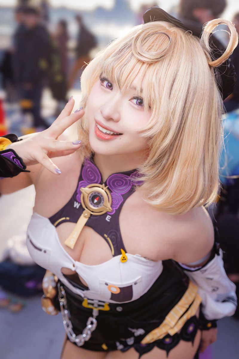 【c107】一日目　イドリー

📷:<a href="/__tashihi/">たしひ</a> 
撮影ありがとうございます🙇

#コミケ107 
#C107コスプレ
#ゼンゼロ