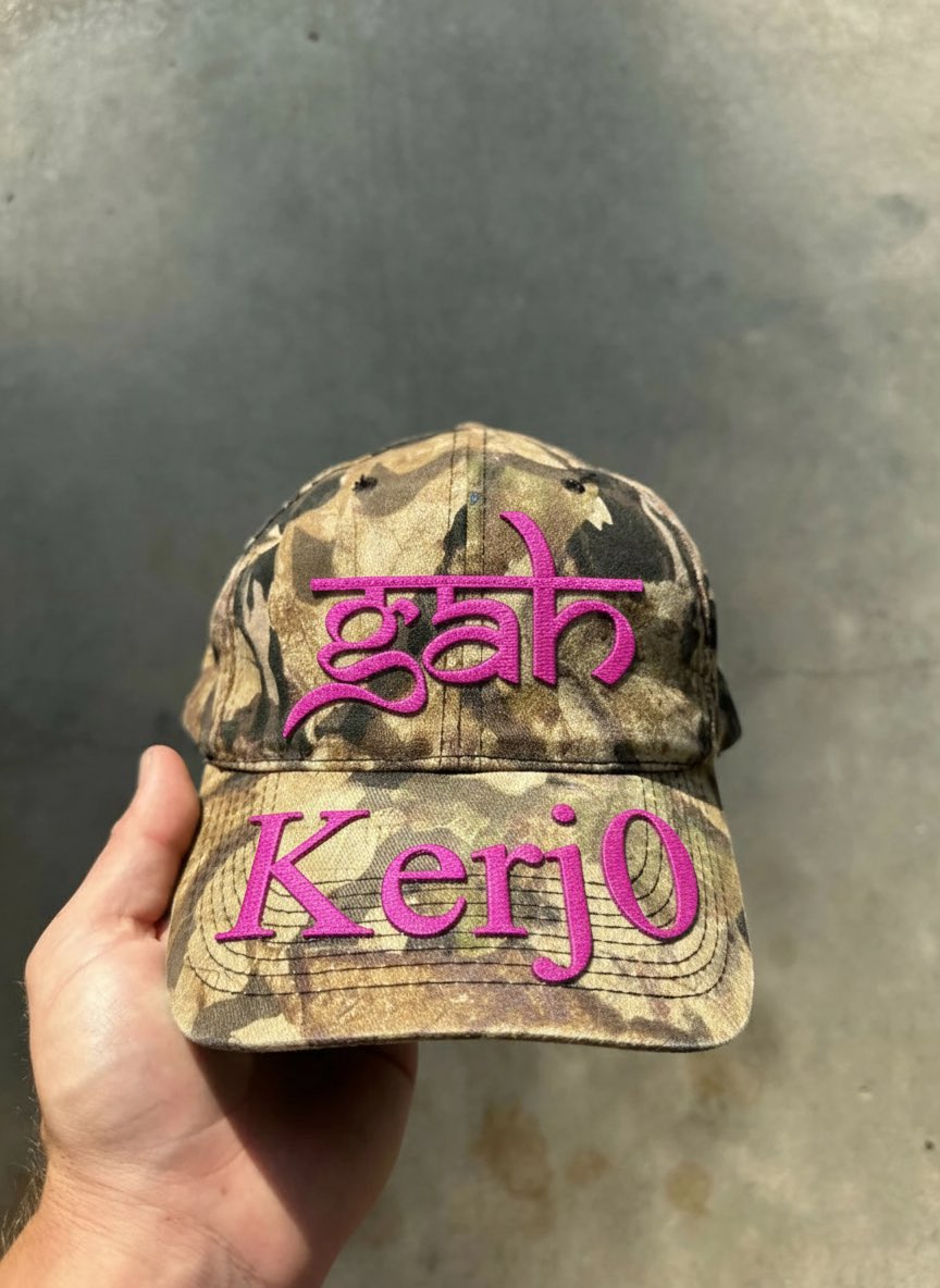 𝑫𝒆𝒂𝒅 𝑴𝒂𝒏'𝒔 𝑪𝒉𝒆𝒔𝒕 — (@suis_la_lune) on Twitter photo 