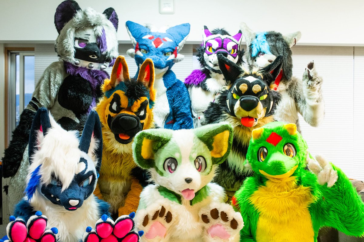 年末年始集まってました🎍
New Years days with friends

今年もどうぞよろしくお願いします！