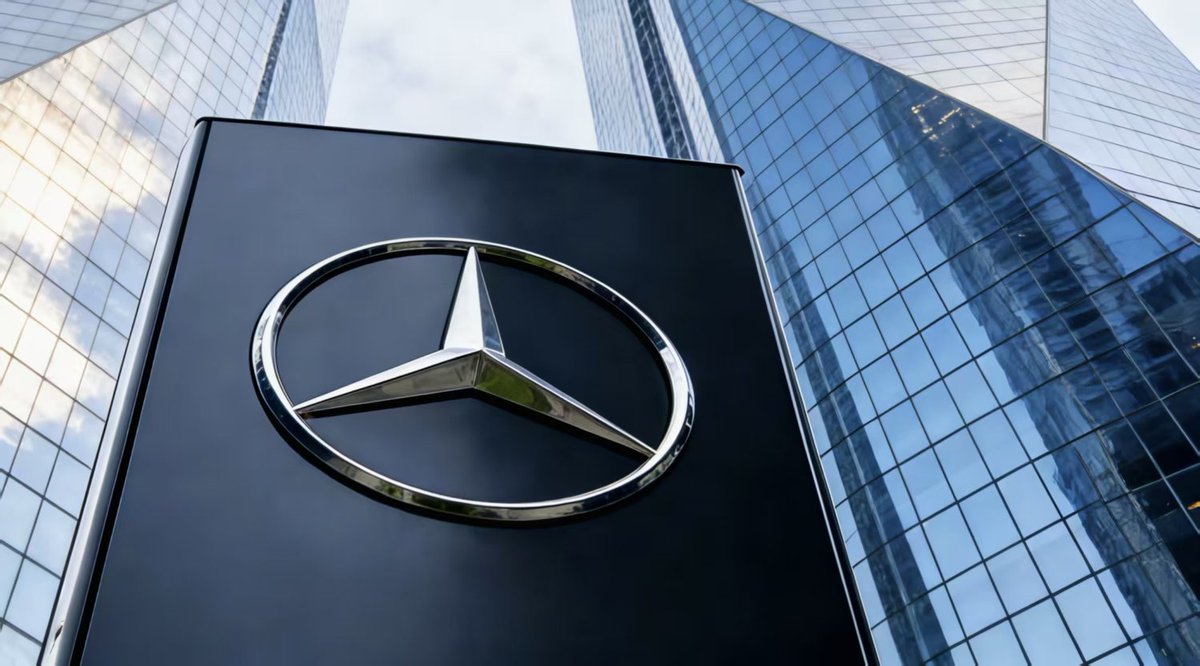 Mercedes-Benz joins Geely-backed Qianli as autonomous driving integration is completed

carnewschina.com/2025/12/29/mer…
#SelfDrivingCars #AI #IoT #5G #AVs #AutonomousVehicles #autonomous #Robot #startup #SmartCity #robotaxi #travel #tech #technology #mobility #delivery #Transport
#Auto