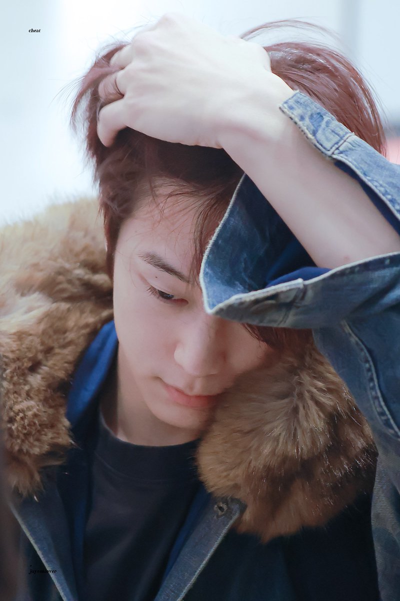 𝓬𝓱𝓮𝓪𝓽 tweet media