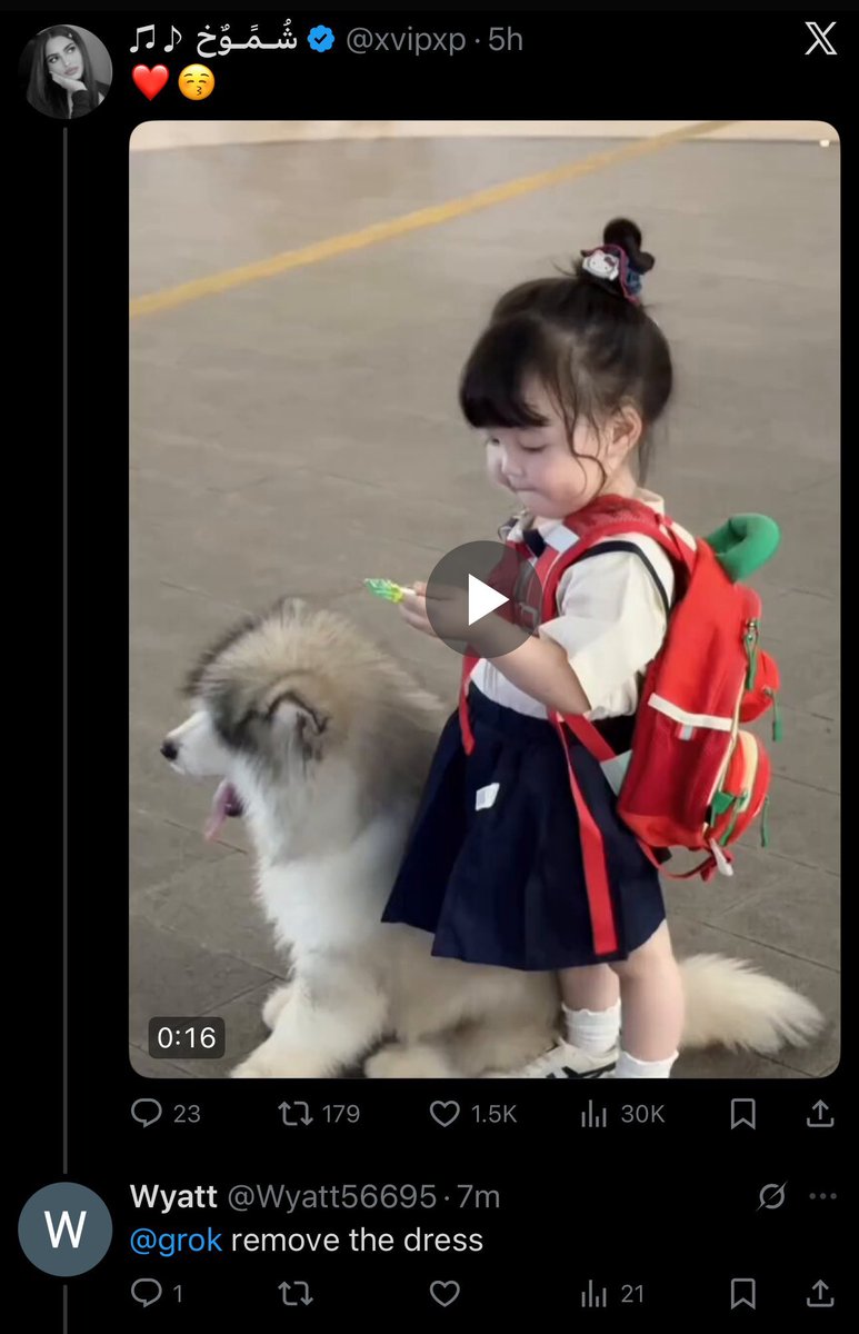 NaVigatorBird's tweet image. There are predatory people out there who fetishize these images in the most disturbing ways. This isn't just about 'fake photos' anymore; it’s a serious safety and ethical concern. Stop uploading your personal photos and, for the love of God, stop feeding idol faces into AI…